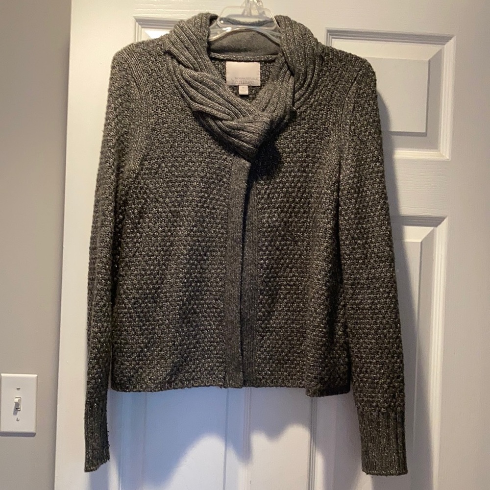 Banana Republic Gray Sweater - Size M